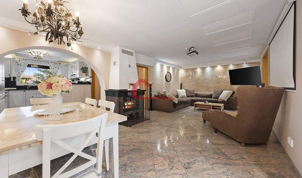 Prodej domu 149 m² s pozemkem 875 m², Tupesy – fotka 1 z 24