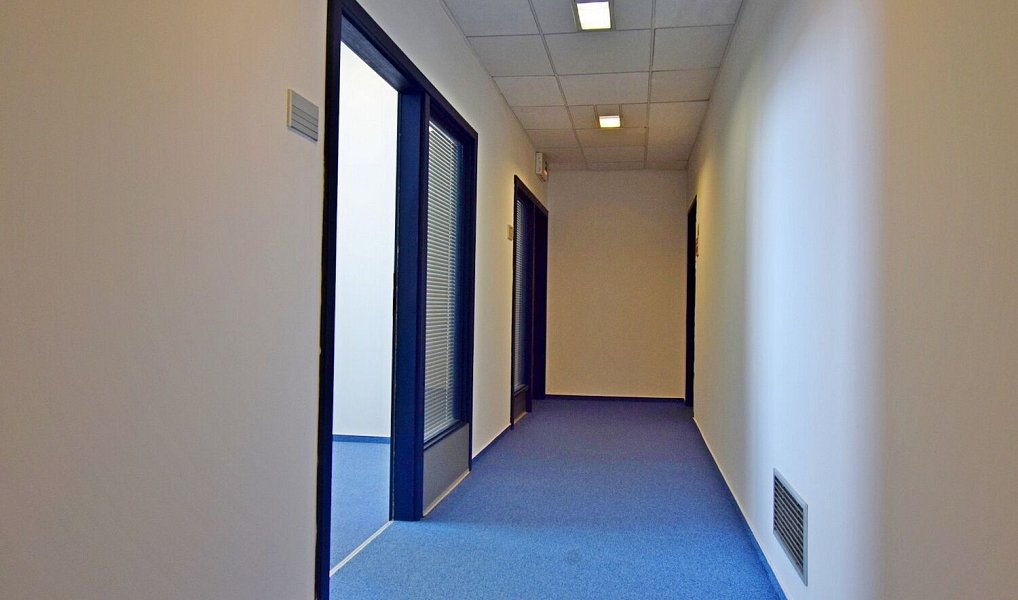 Pronájem kanceláře 38 m², Praha – náhled fotky 12