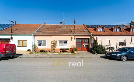 Prodej domu 240 m² s pozemkem 1 034 m², Žabčice, okres Brno-venkov