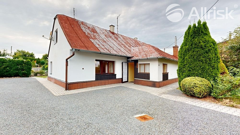 Prodej domu 150 m² s pozemkem 843 m²