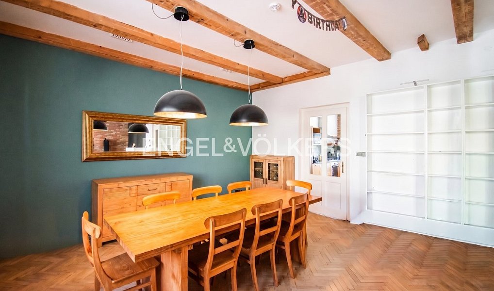 Pronájem domu 360 m² s pozemkem 583 m², Praha – náhled fotky 2