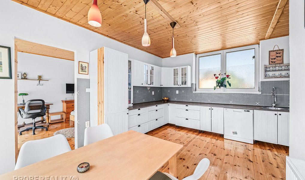 Prodej domu 96 m² s pozemkem 714 m², Zálezlice – náhled fotky 10