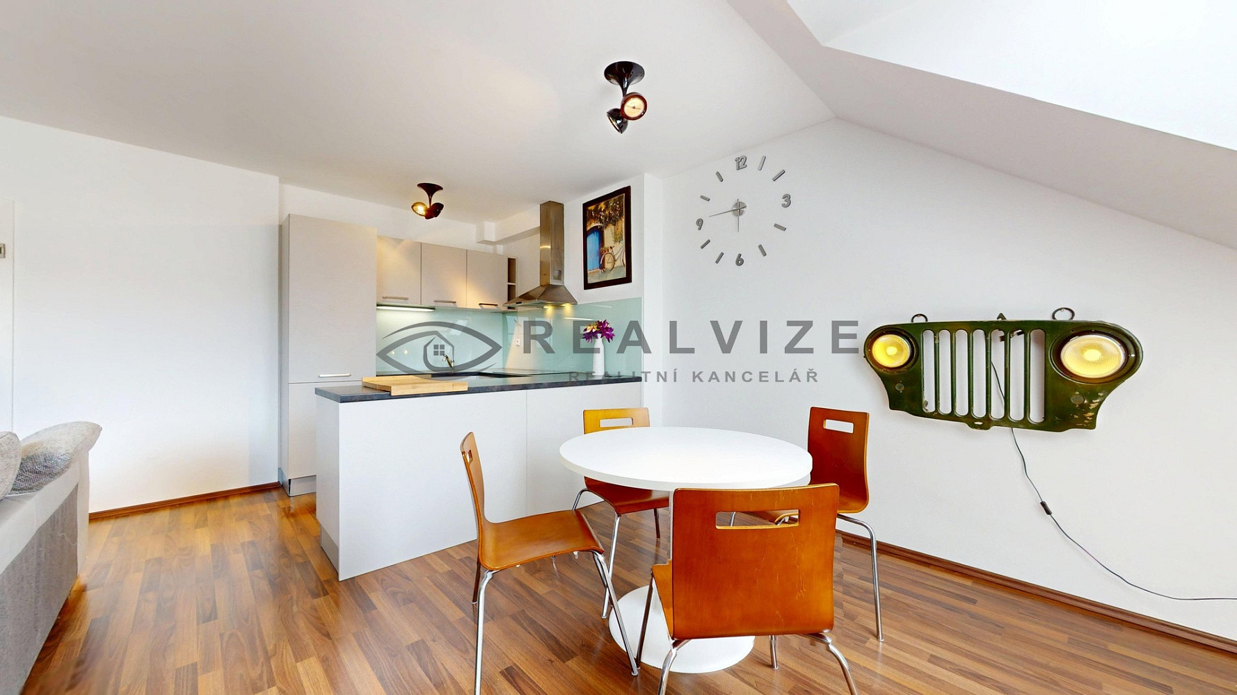 Prodej bytu 3+kk 105 m² – fotografie 2