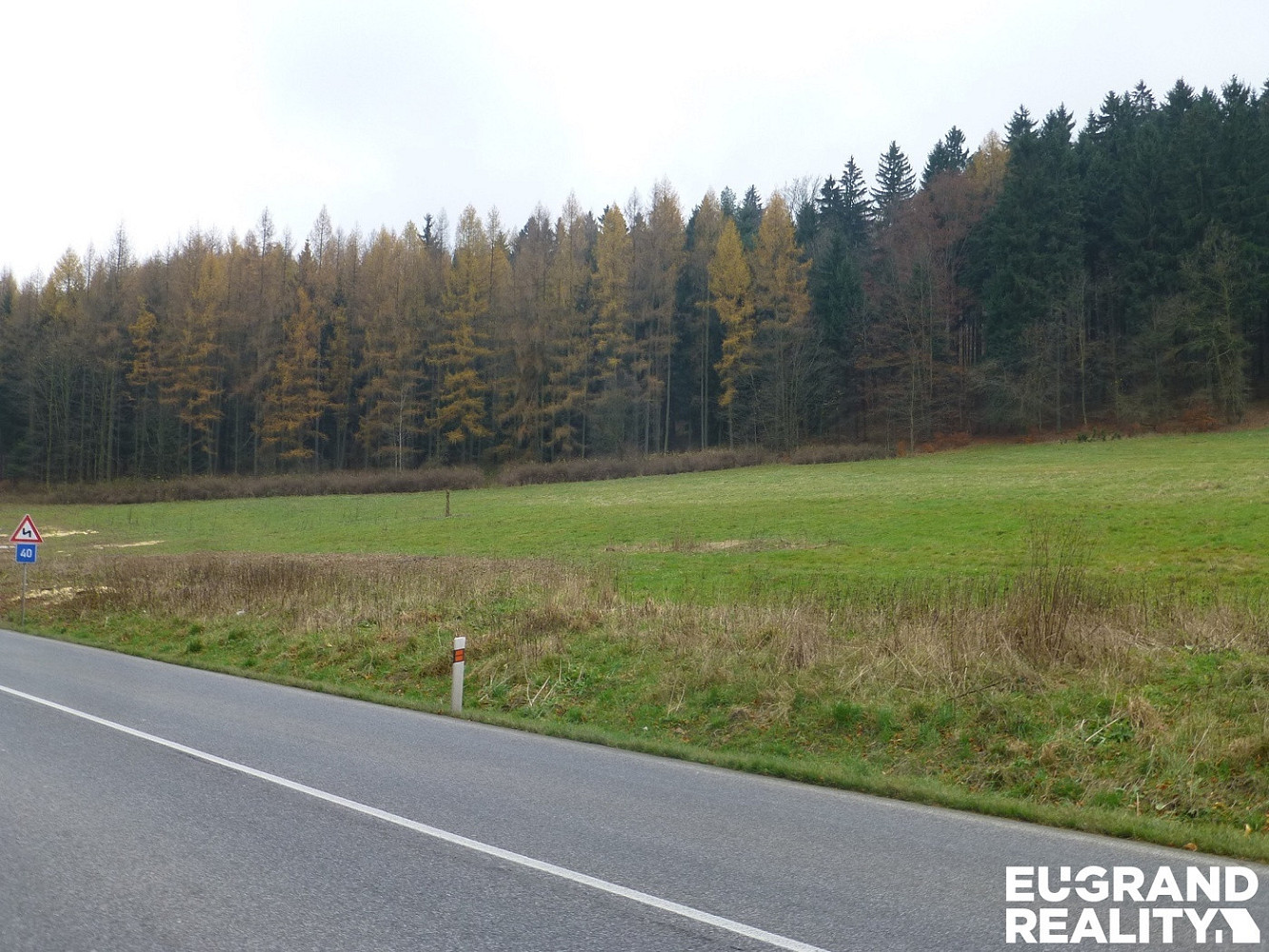 Prodej komerčního pozemku 11 400 m² – fotografie 3