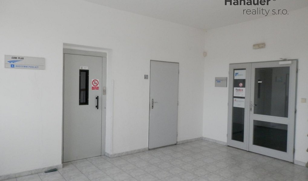 Pronájem kanceláře 16 m², Ústí nad Labem – náhled fotky 2