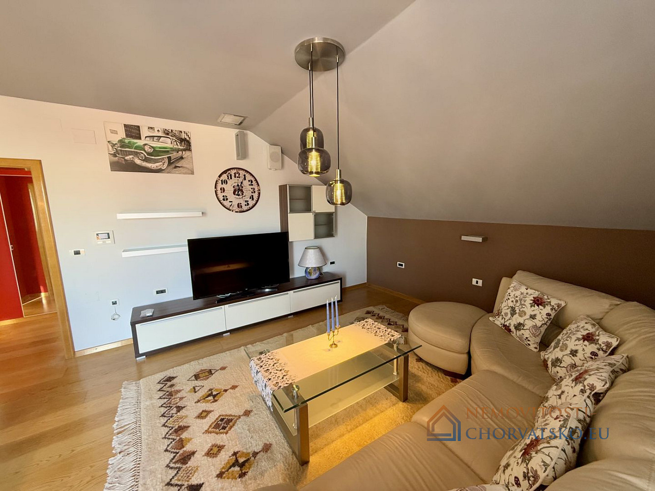 Pronájem bytu 1+kk 63 m², Gornja Dubrava