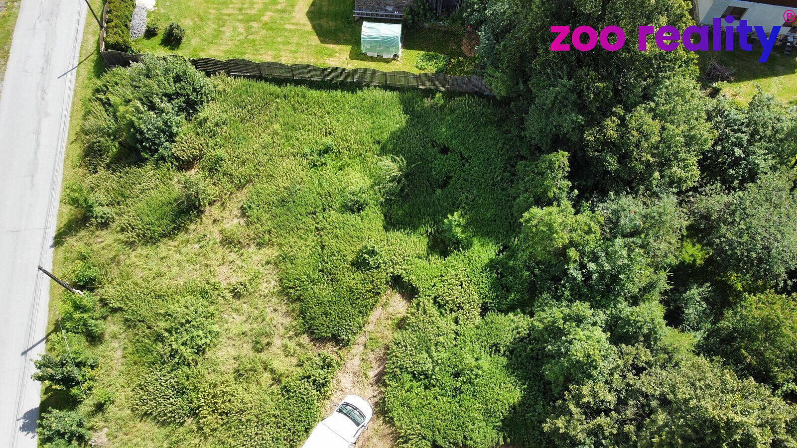 Prodej stavebního pozemku 1 039 m² – fotografie 2