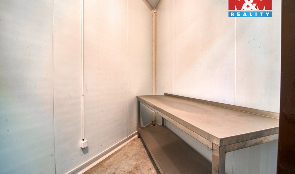 Prodej výrobních prostor 377 m², Potvorov – náhled fotky 11