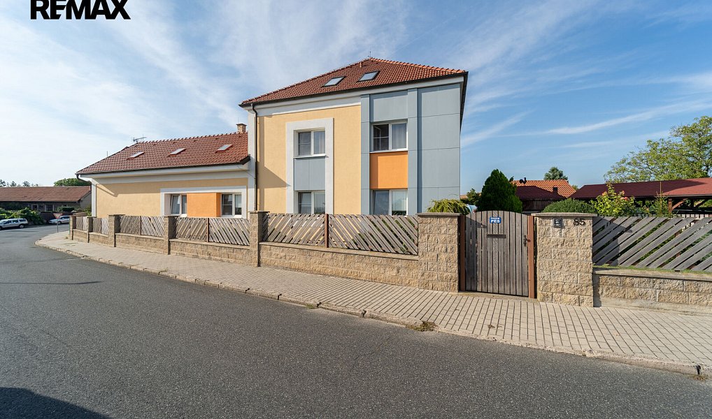 Prodej domu 172 m² s pozemkem 955 m², Krakovany – náhled fotky 2