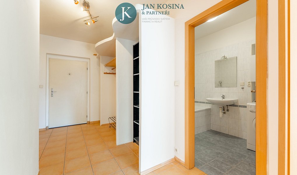 Prodej bytu 2+kk 56 m², Praha – náhled fotky 5