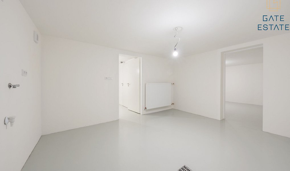 Prodej domu 217 m² s pozemkem 270 m², Holešov – náhled fotky 34