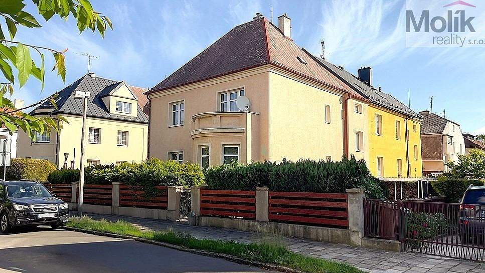 Prodej domu 150 m² s pozemkem 361 m²