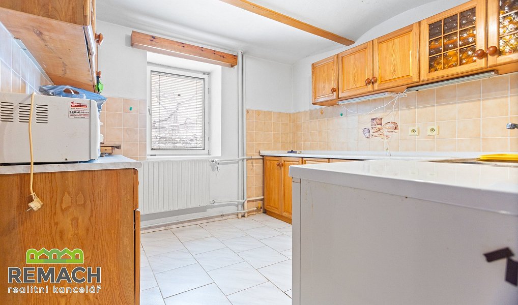 Prodej domu 260 m² s pozemkem 1 743 m², Bezděkov nad Metují – náhled fotky 6