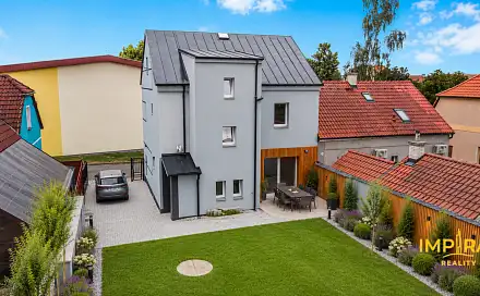 Prodej domu 197 m² s pozemkem 352 m², Školní náměstí, Město Touškov, okres Plzeň-sever