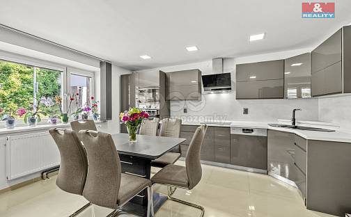 Prodej domu 178 m² s pozemkem 332 m², Miroslava Soumara, Benátky nad Jizerou - Benátky nad Jizerou I, okres Mladá Boleslav