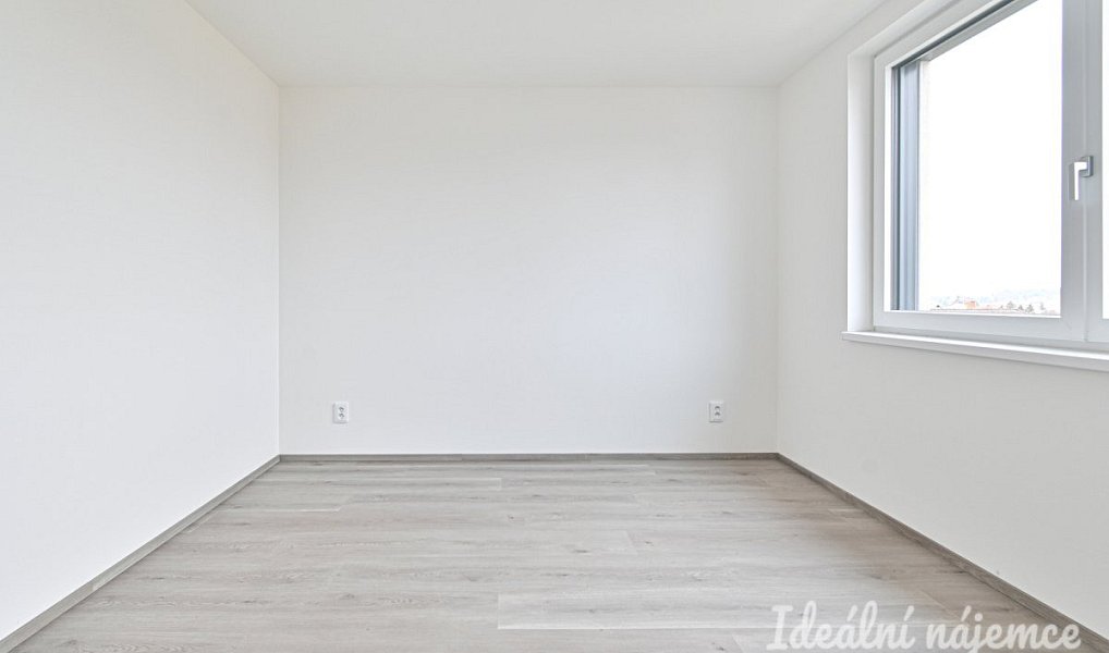 Pronájem bytu 2+kk 39 m², Dobřany – náhled fotky 10