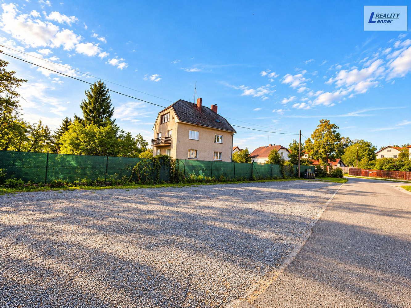 Prodej domu 500 m² s pozemkem 1 139 m² – fotografie 3