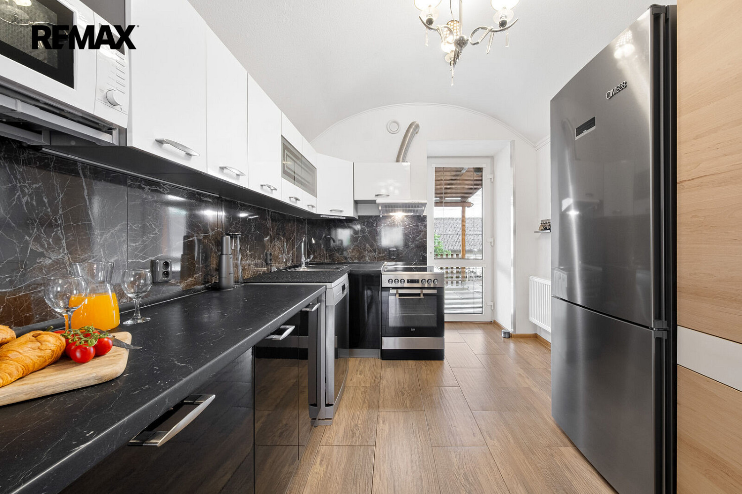 Prodej domu 104 m² s pozemkem 862 m² – fotografie 3