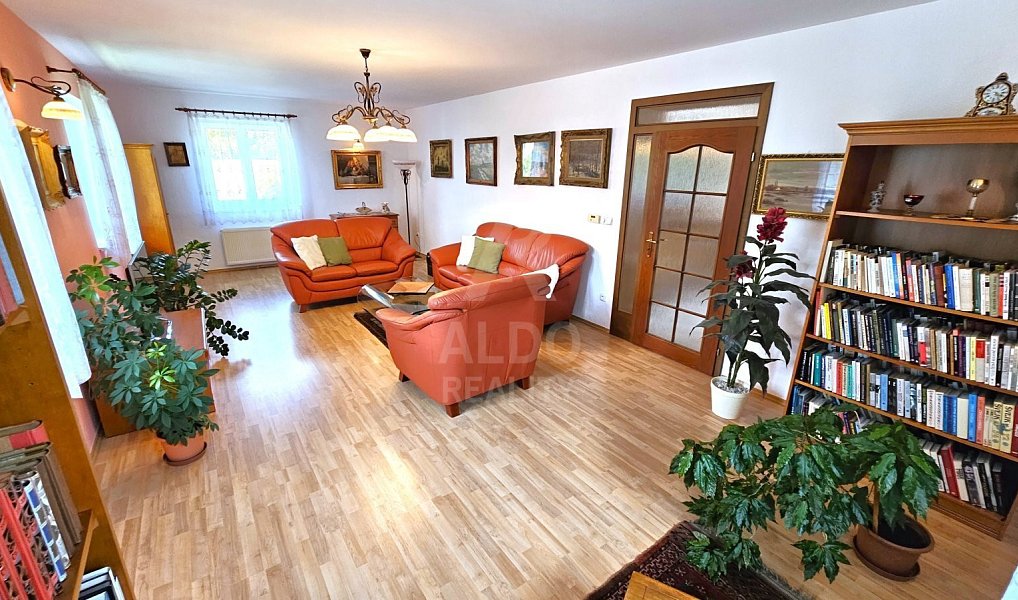 Prodej domu 145 m² s pozemkem 478 m², Srubec – náhled fotky 6