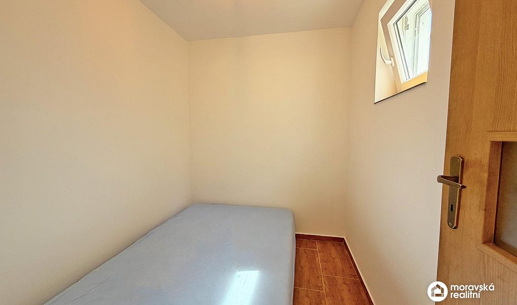 Prodej chaty/chalupy 107 m² s pozemkem 919 m², Ivančice – náhled fotky 16
