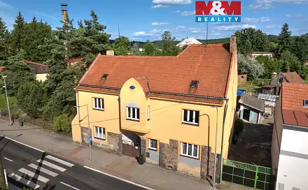Prodej domu 219 m² s pozemkem 665 m², Jesenice, okres Rakovník