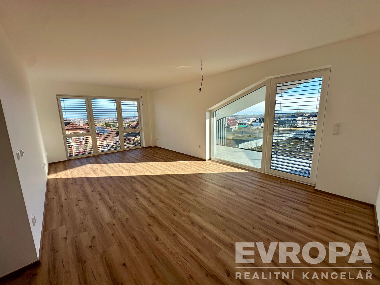 Prodej bytu 2+kk 69 m² — photo 2
