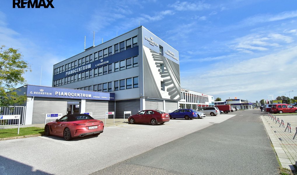 Pronájem kanceláře 36 m², Hradec Králové – náhled fotky 7