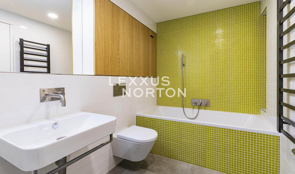 Pronájem bytu atypického 198 m², Praha – náhled fotky 6