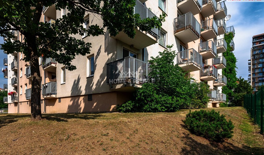 Prodej bytu 2+kk 48 m², Praha – náhled fotky 24
