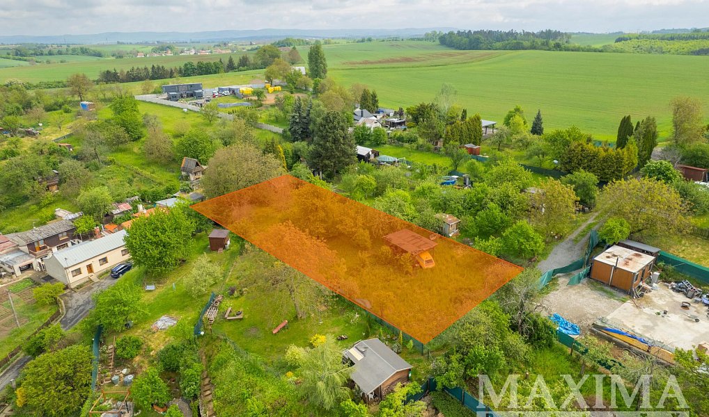 Prodej zahrady 1 595 m², Kokory – náhled fotky 3