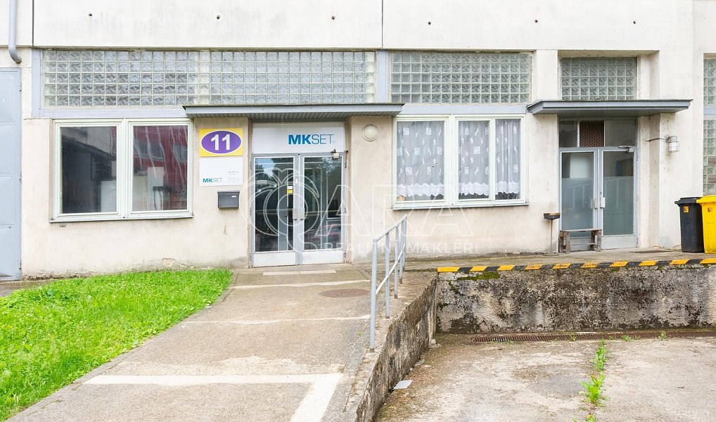 Pronájem skladovacích prostor 750 m², Písek – náhled fotky 6
