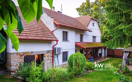 Prodej domu 340 m² s pozemkem 1 529 m², Lobeč, okres Mělník