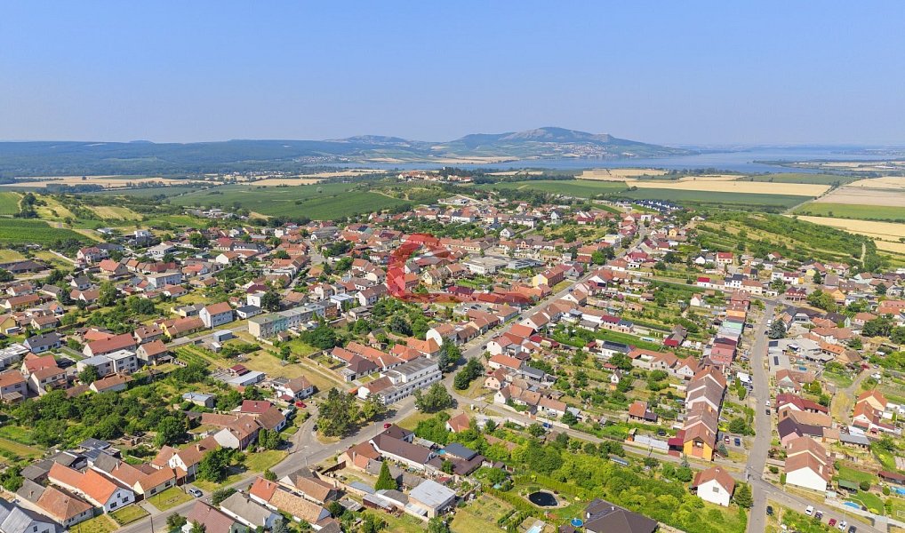 Prodej domu 299 m² s pozemkem 1 352 m², Zaječí – náhled fotky 27