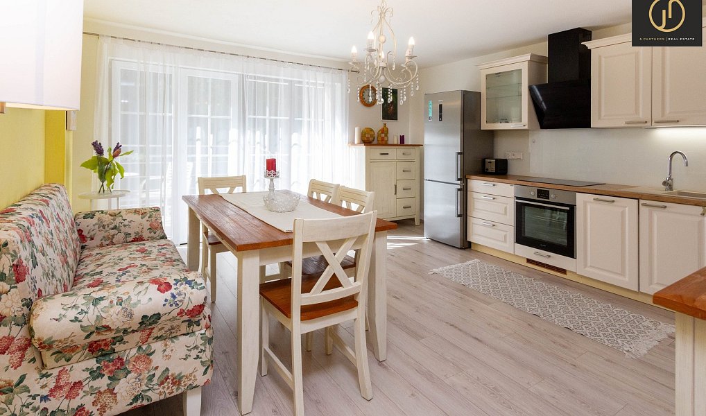 Prodej domu 350 m² s pozemkem 1 037 m², Karlovy Vary – náhled fotky 12
