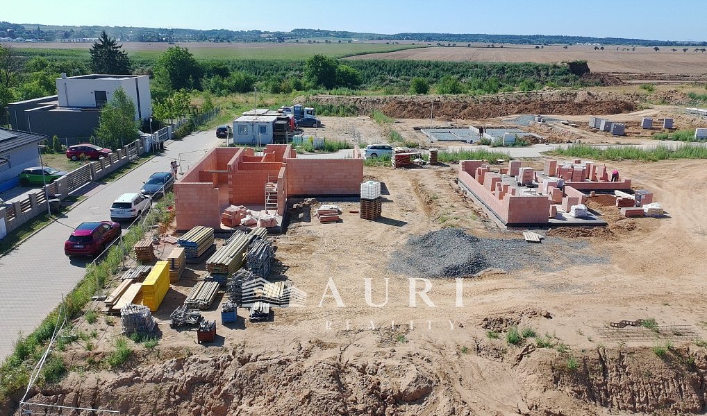 Prodej domu 250 m² s pozemkem 774 m², Úvaly – náhled fotky 18