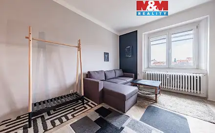 Prodej bytu 1+kk 29 m², Sluneční, Kolín - Kolín II