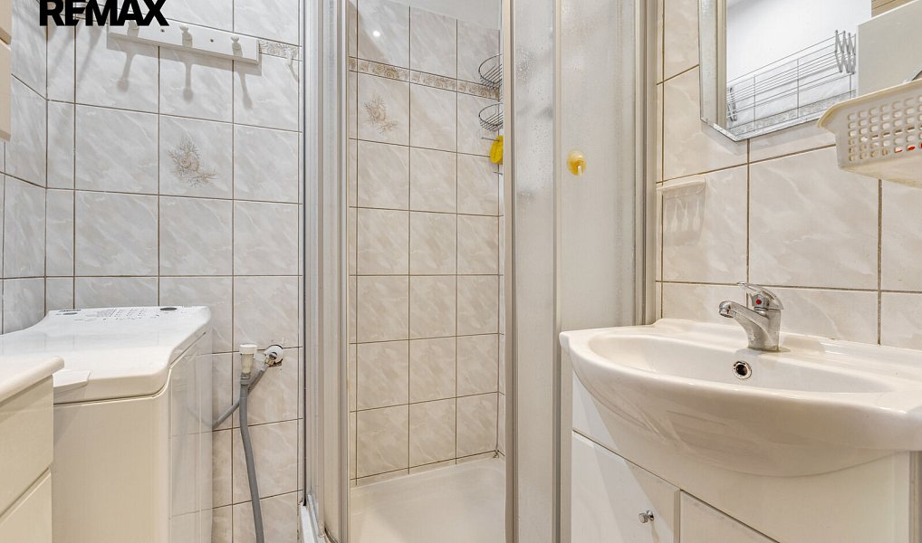 Pronájem bytu 2+1 54 m², Karlovy Vary – náhled fotky 9