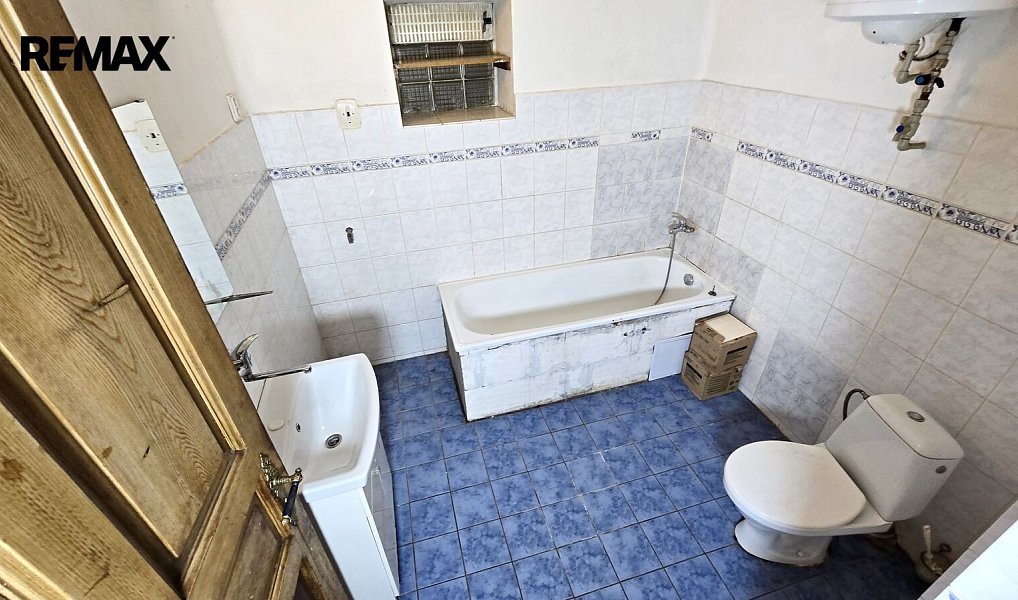 Prodej domu 960 m² s pozemkem 4 964 m², Liběchov – náhled fotky 33