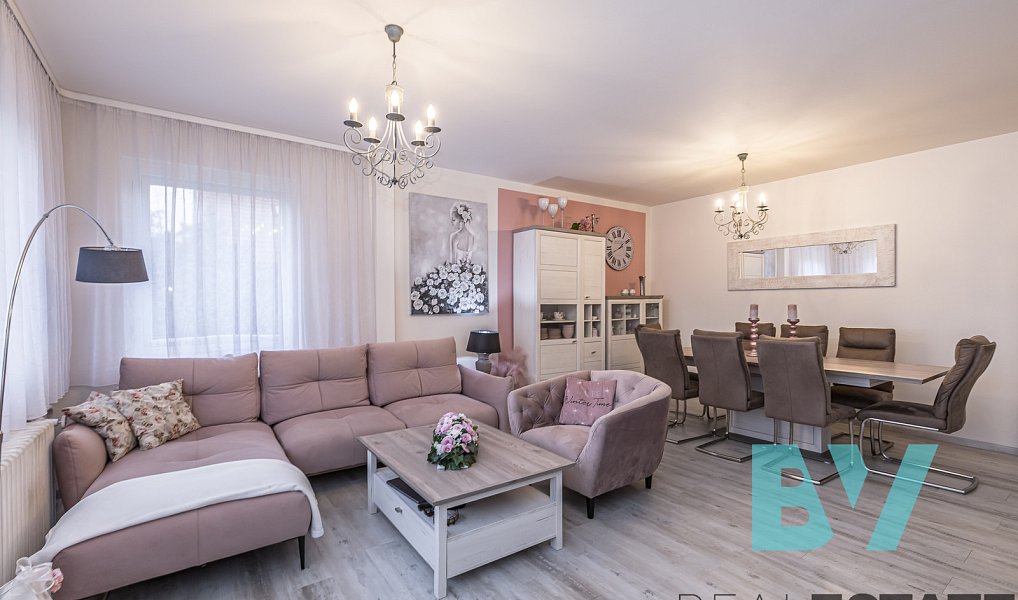 Prodej domu 308 m² s pozemkem 731 m², Praha – náhled fotky 11