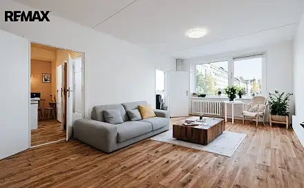 Pronájem bytu 1+kk 29 m², Sosnovecká, Praha 8 - Troja