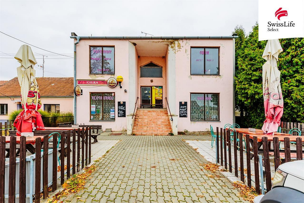 Prodej restaurace 267 m², Hostěradice
