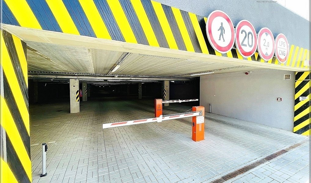 Prodej garážového, parkovacího stání, Višňová, Milovice - Mladá, okr. Nymburk, Milovice – náhled fotky 6