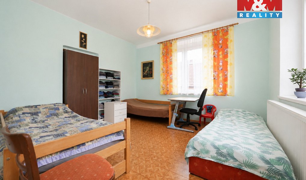 Prodej domu 330 m² s pozemkem 264 m², Černovice – náhled fotky 8