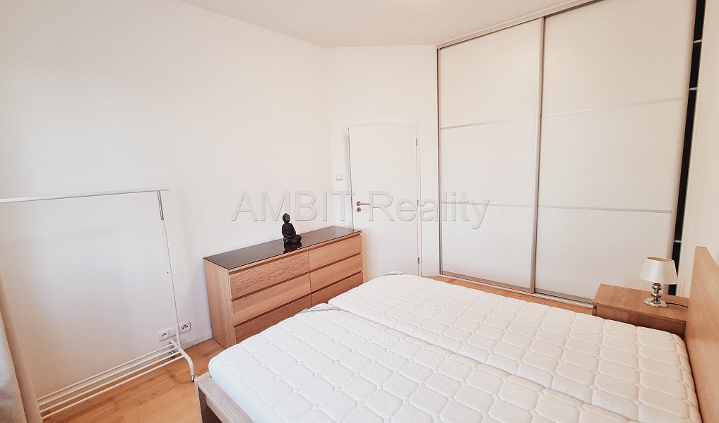 Pronájem bytu 2+kk 51 m², Praha – náhled fotky 9