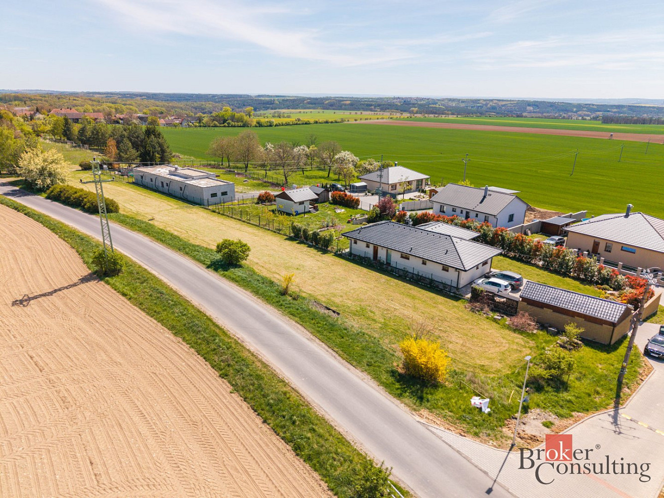 Prodej stavebního pozemku 2 357 m²