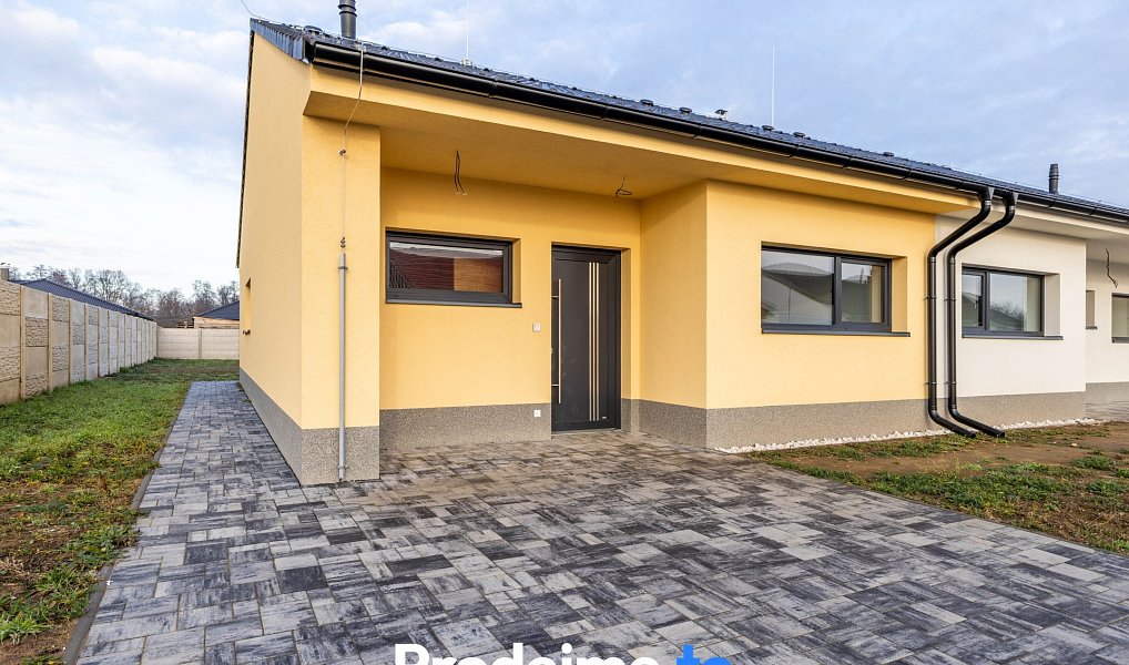 Prodej domu 73 m² s pozemkem 410 m², Hevlín – náhled fotky 2