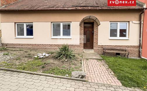 Prodej domu 150 m² s pozemkem 761 m², Dolní Němčí, okres Uherské Hradiště