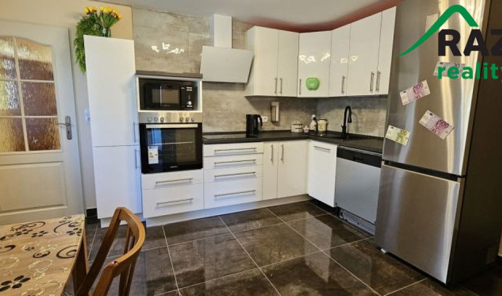 Prodej domu 192 m² s pozemkem 739 m², Staré Sedliště – náhled fotky 4