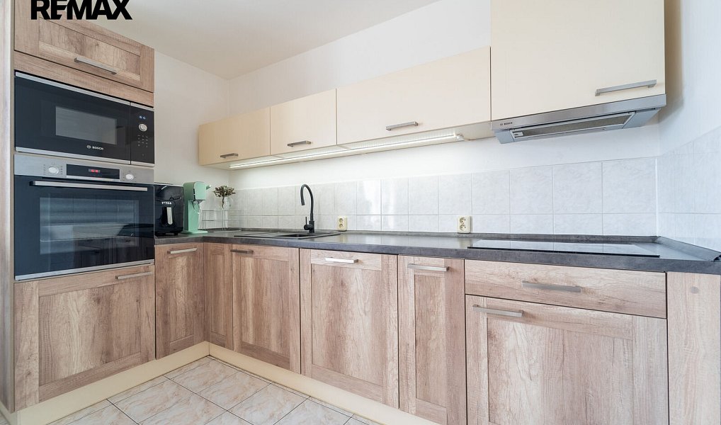 Prodej domu 172 m² s pozemkem 955 m², Krakovany – náhled fotky 12