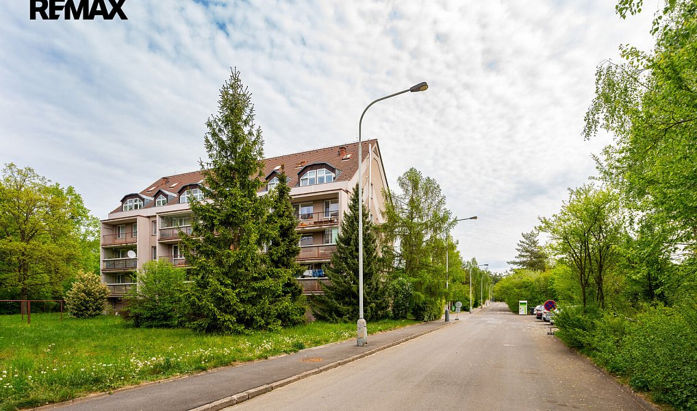 Prodej bytu 4+1 78 m², Praha – náhled fotky 2